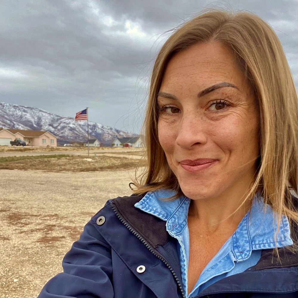 Meet your Posher, Ally